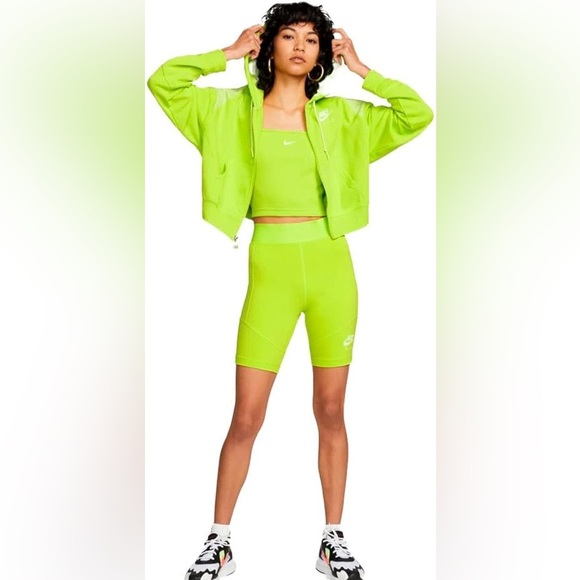 Nike NSW Air cycling shorts bright‎ green size 1X NWT - Picture 9 of 9